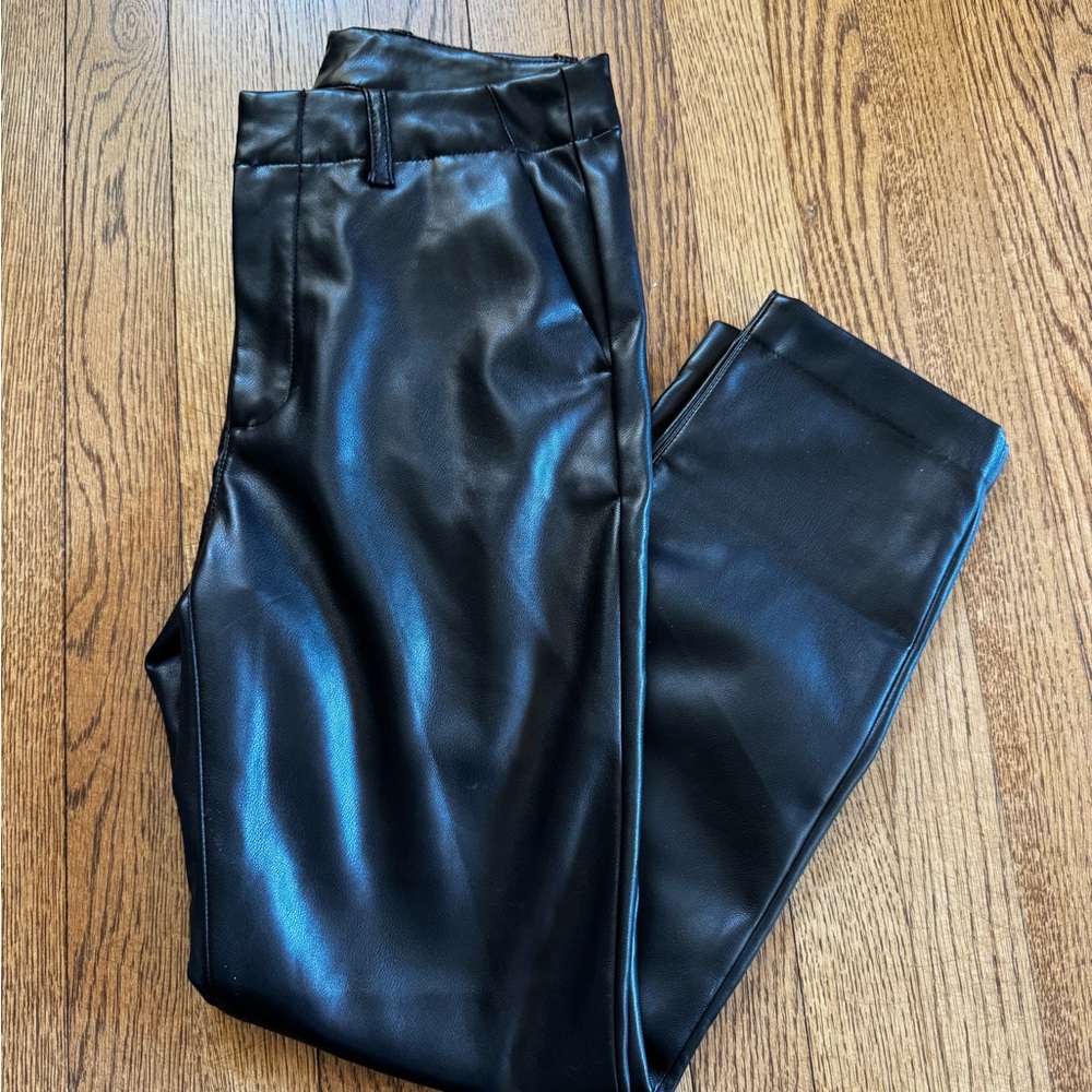 Woman’s Black Leather Pants